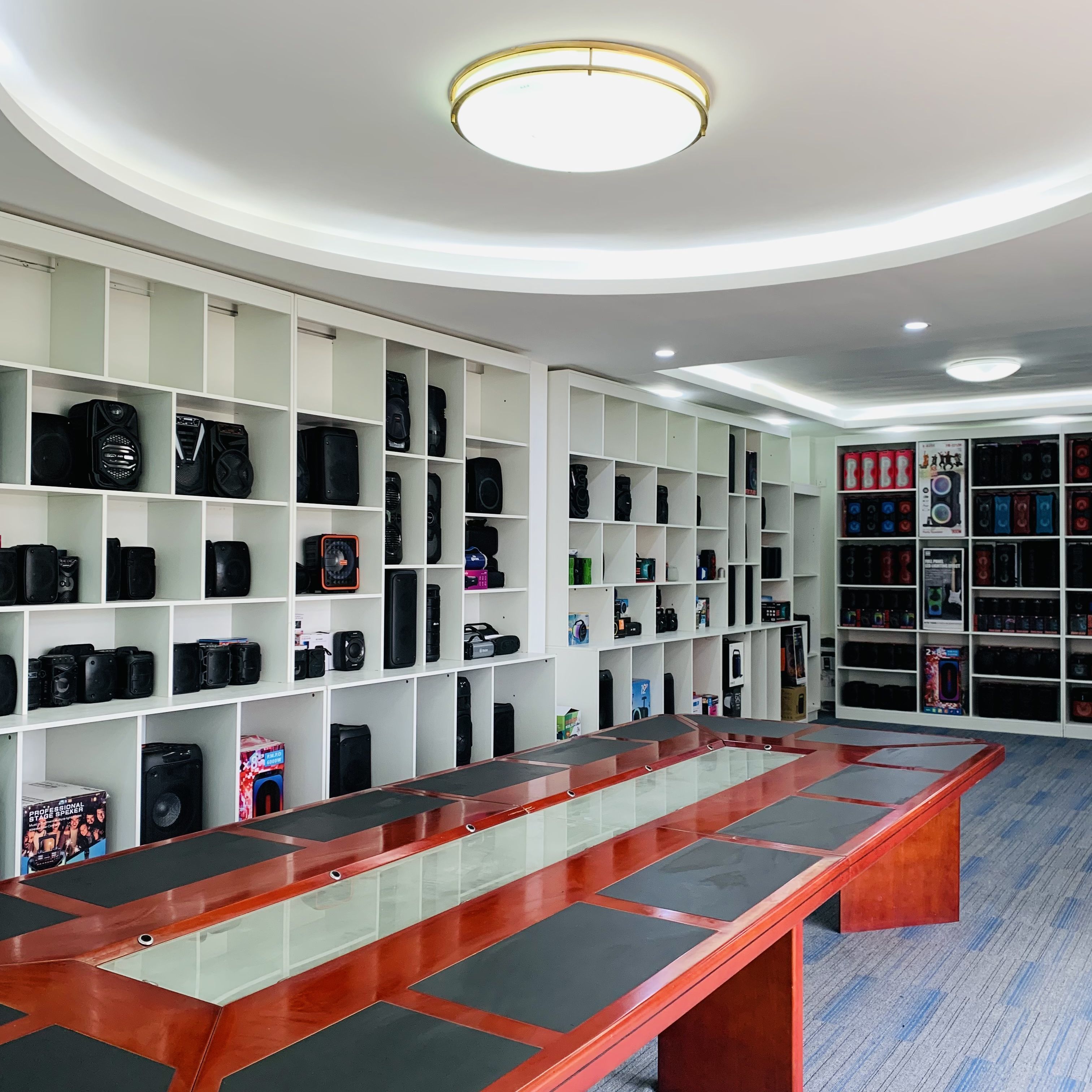 成功簽定 東莞市HY電子有限公司 外貿網站設計合同